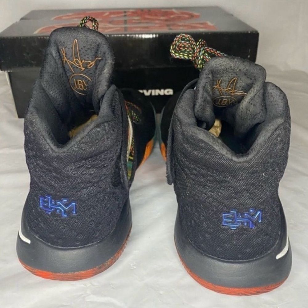 Nike Kyrie 2 Black History Month
Sneakers Size 6.5Y - Picture 9 of 9